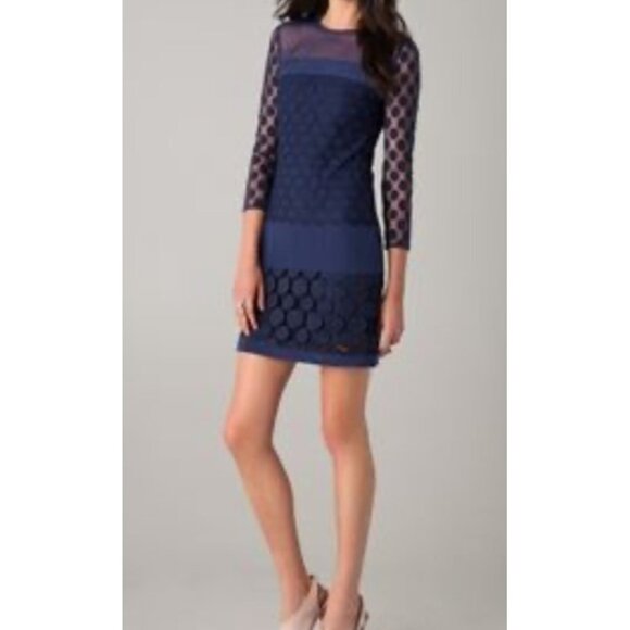 Diane Von Furstenberg Navy Sheer Polka Dot Lace Shift Dress Size 10 - Picture 1 of 11